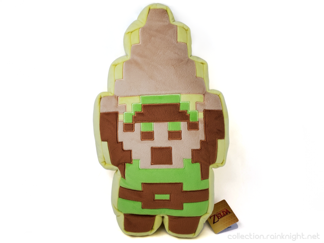 Little Buddy (San-ei) – The Legend of Zelda – 8-Bit Link with Triforce (Link Plush B)