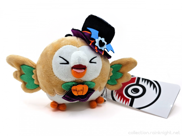 The Pokémon Center – Rowlet Pokémon Halloween Poké Plush Key Chain